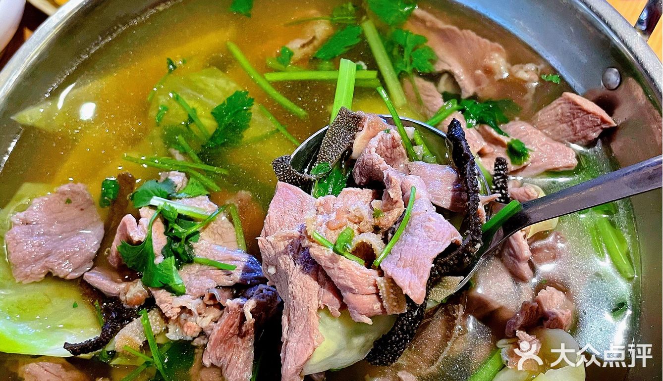 人均50块💰的冯四孃翘脚牛肉