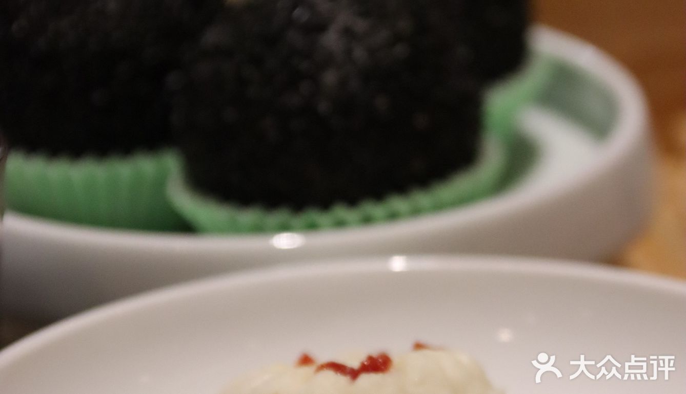 杭州首家点酥娘就在奥体印象城，一起去try。 