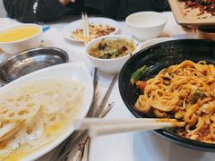 -勇利赵家烤肉坊(含光路店)