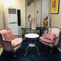 -威思丽高温瑜伽会馆