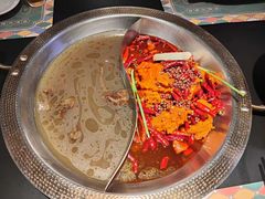 -廖掌柜·重庆鲜货火锅(上海首店)