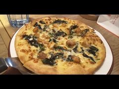 菠菜奶油鸡肉披萨-必胜客(龙眠路店)