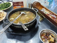 -盛得农家美食·无花果浸鸡·古法烧鸡·竹筒饭(白水寨森林海店)