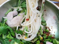 三鲜细米线-贵州沾水米线(学田湾店)