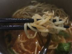 -炳记小点(杏东店)