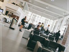 -上海星瀚奔驰4S店(红柳路店)