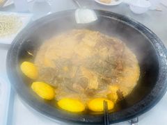 -屯老二农家铁锅炖·行业领军者(梅江店)