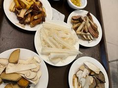 -天宜隆蘑菇宴火锅(石景山旗舰店)