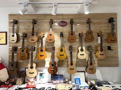-WithU悠弦时光·尤克里里之家ukulele(宽窄巷子店)