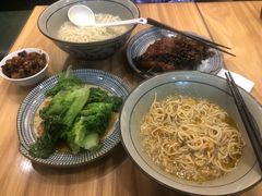 白灼时令蔬菜-阿莉餐厅(枣阳路店)