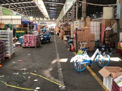 -上海龙吴水胜海发市场