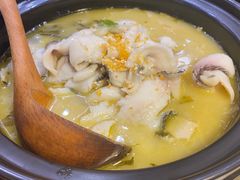 -九锅一堂酸菜鱼(学府凯德店)