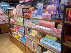 -九木杂物社(北京顺义华联购物中心店)