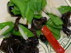 五色时蔬-云海肴云南菜·蒸汽石锅鱼(北京良乡华冠店)