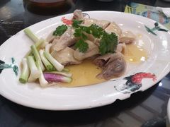 白切鸡-红星光发煲仔饭(文海店)