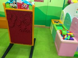 -莫莉幻想儿童乐园(北京天通苑华联店)