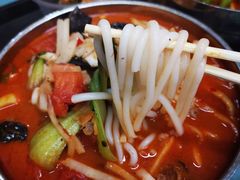 老友汤粉-红鼻子桂林米粉(金唐新光界店)