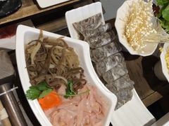 -捞九门海鲜牛肉自助火锅(廉江店)