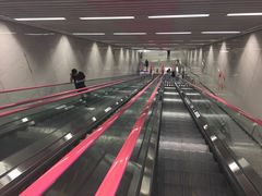 -红土地(地铁站)