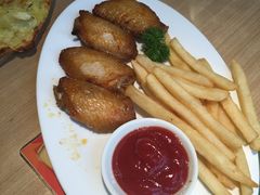 -必胜客(WOW中心城店)