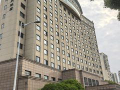 -山明水秀大饭店