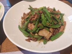 -黄泥岗·地道湖北菜(奥特莱斯店)