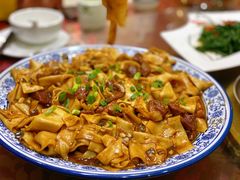 -壹阁胡羊焖饼(特色小吃街店)