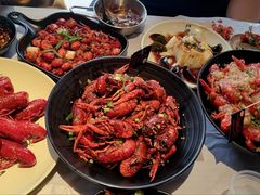 -巴厘龙虾·榜首油焖大虾(音乐学院·沿江酒馆店)