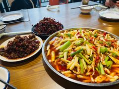 -邱金小炒·30 年盐帮江湖菜(自贡店)