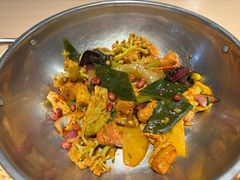 -拿渡麻辣香锅(世茂广场·工三店)