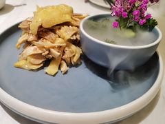 盐焗手撕鸡-尚一汤 广东炖汤(金桥国际店)