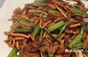Bamboo Shoots Stir-Fried with Meat