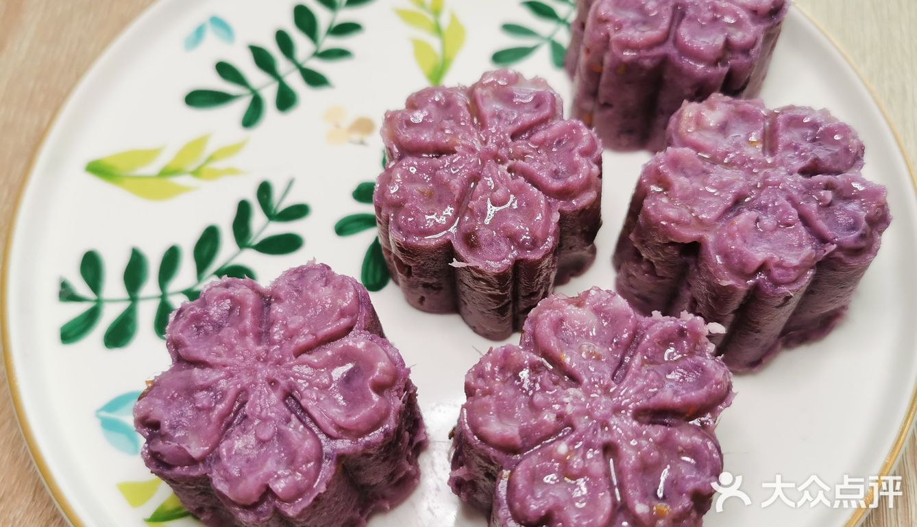 惊艳年夜饭桌的【奶香桂花山药紫薯糕】