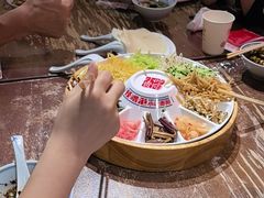 -怪噜范·老贵阳街头名小吃(鸿通城店)