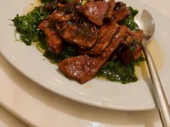 -梅龙镇酒家(南京西路总店)