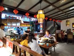 -魏铭鱼头捞饭(晋阳路店)