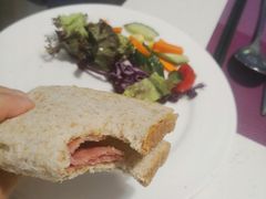 -和颐酒店(广州琶洲会展中心广州塔赤岗地铁站店)