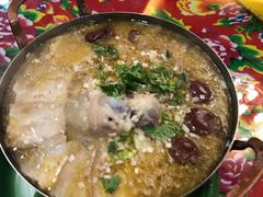 杀猪菜-闯关东东北农家菜(崂山石老人店)