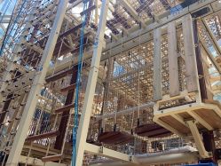 -PIPIKINGDOM皮皮王国欢乐号(欢乐海岸购物中心店)