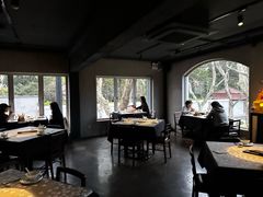 -穹六人间 people 6(岳阳路店)