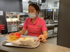 -麦当劳(石坝服务区店)