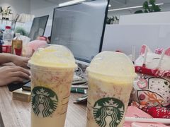 -星巴克臻选(成都环球乐天店)