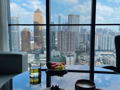 -广州天河希尔顿酒店