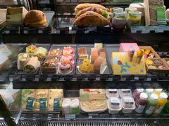 -星巴克臻选(南京金茂览秀城店)