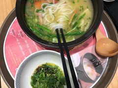 -妈妈故事米线(市府恒隆店)