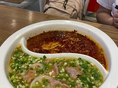 鸳鸯水煮牛肉-成都吃客(九眼桥店)