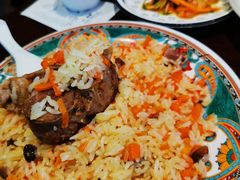 维吾尔手抓饭-巴依老爷新疆美食(牡丹园店)