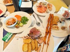 -怡咖啡海鲜自助餐厅(浦东香格里拉店)