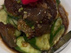 -海派美食·家宴海鲜青岛菜·石锅鲽鱼头(东方城店)