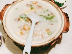 荔湾艇仔粥-翡翠小城·海鲜豆捞·广式点心(老佛爷店)